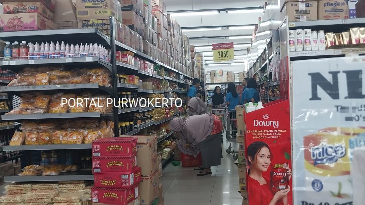 Indomaret Slarang: Solusi Belanja Cepat di Jantung Kesugihan